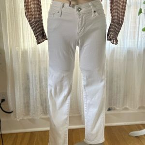 Levis 712 slim jeans about an 8-9” inseam. White. Worn a handful of times
